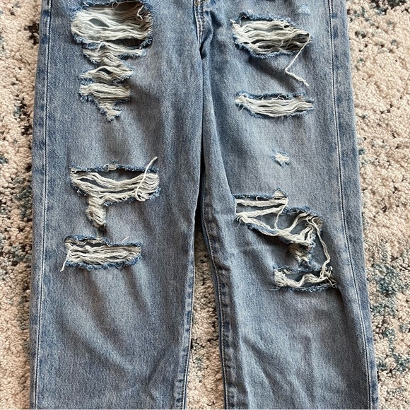 NWOT Levi’s Ribcage Straight Ankle Jeans - Picture 3 of 12